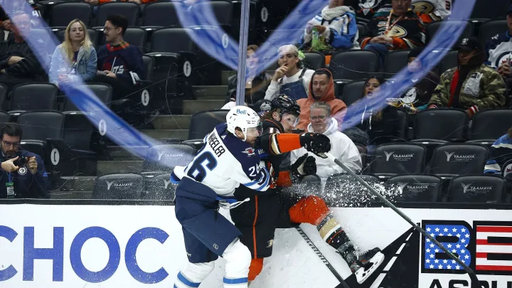 boarding-in-hockey